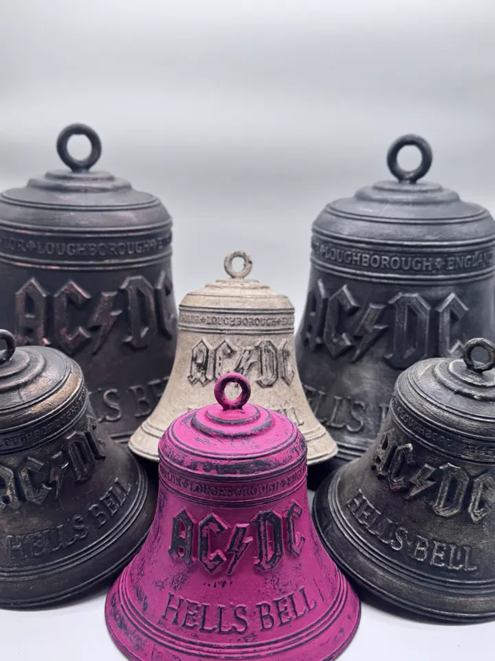 Cloches décoratives imprimées en 3D, de plusieurs tailles, patinées à la main façon métal ancien